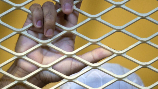 WH OKs military detention of terrorism suspects