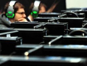 Online gamers crack AIDS enzyme puzzle